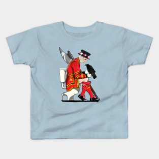 British Beefeater on the Toilet Kids T-Shirt